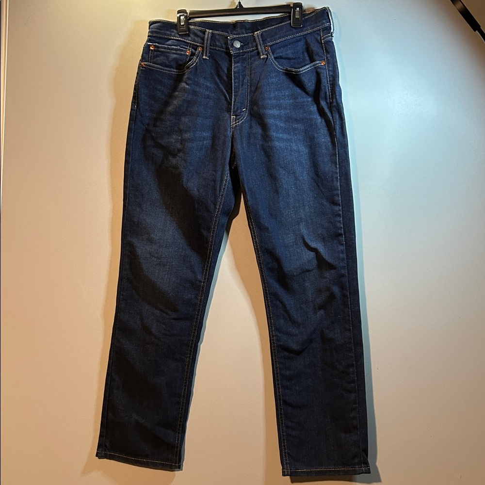 Levi's 541 Dark wash Denim size 34 x 32. Straight Leg.